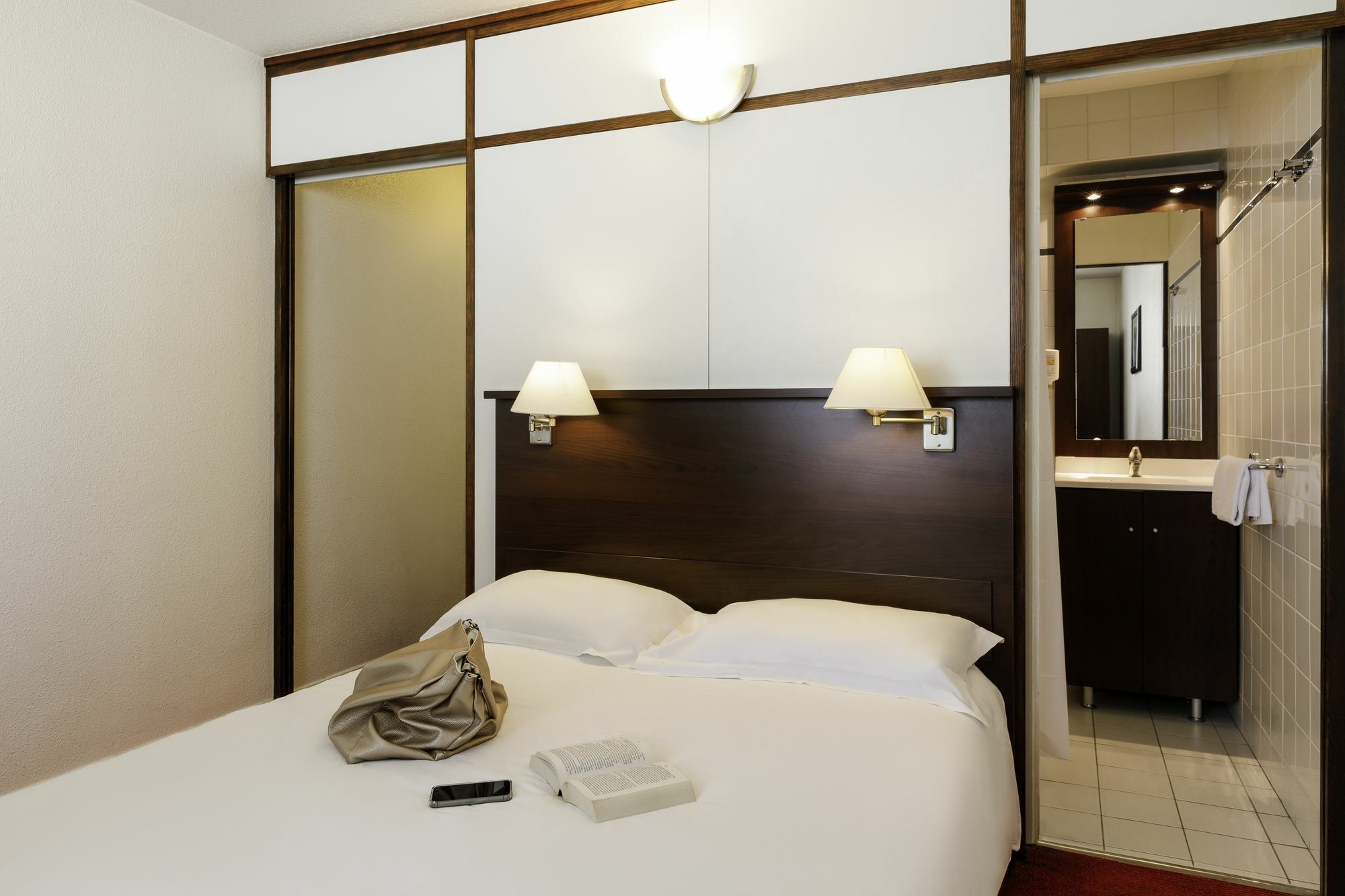 อดาจิโอ แอคเซส ลิล เวาบาน อพาร์ตโฮเทล Aparthotel ลีลล์ ภายนอก รูปภาพ